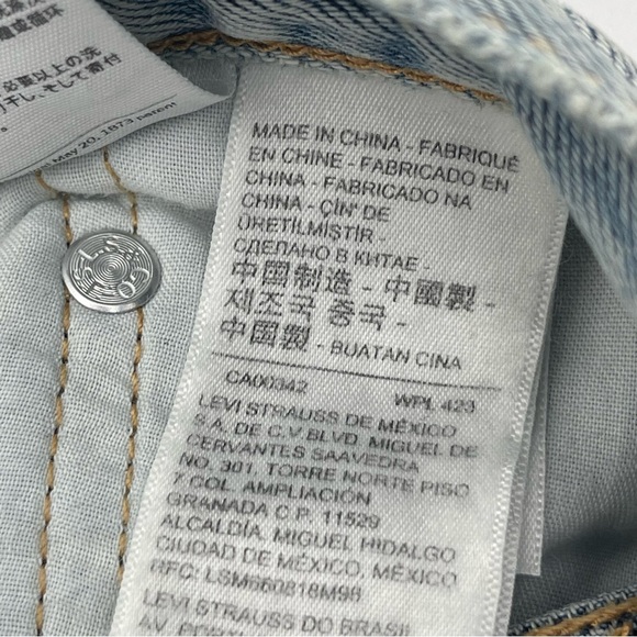 Levi's Premium Button Midi Jean Denim Skirt Size 31 Patch Design 100% Cotton New - Picture 13 of 16